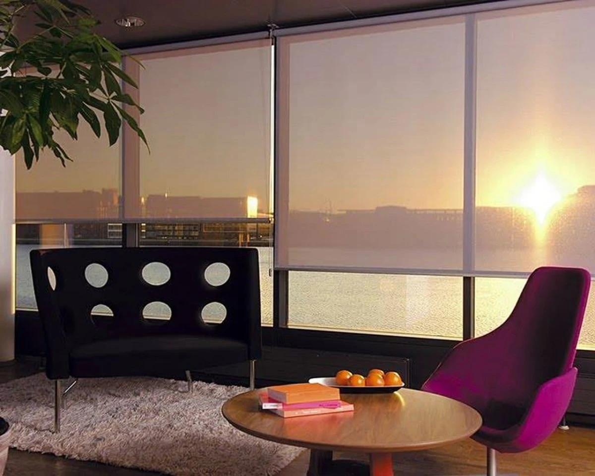 Roller Blinds Dubai